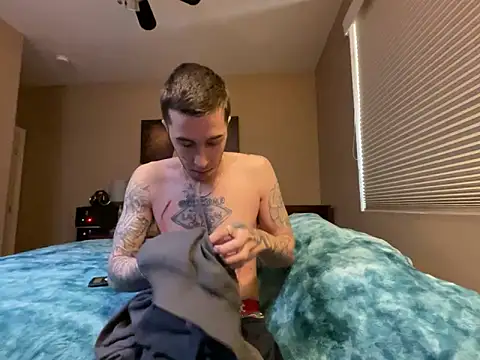 Snapshot of Bwcjoshbanks chatting on 02-16-25, 08:11 Bwcjoshbanks online show from 02-16-25, 08:11