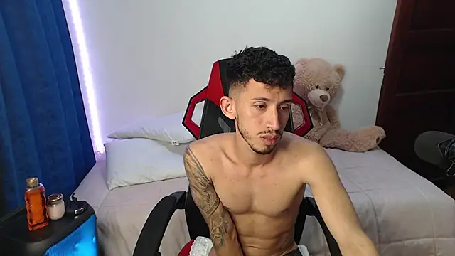 stevenSEX123 online show from 12-25-24, 03:40