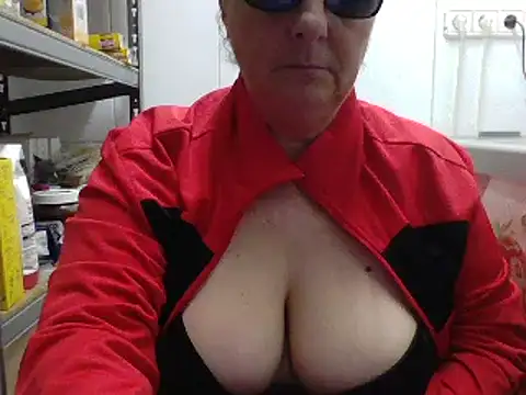 eroticjessitop online show from 02-25-25, 09:02
