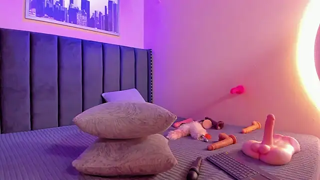 ashlye miller  online show from 01-12-25, 10:12