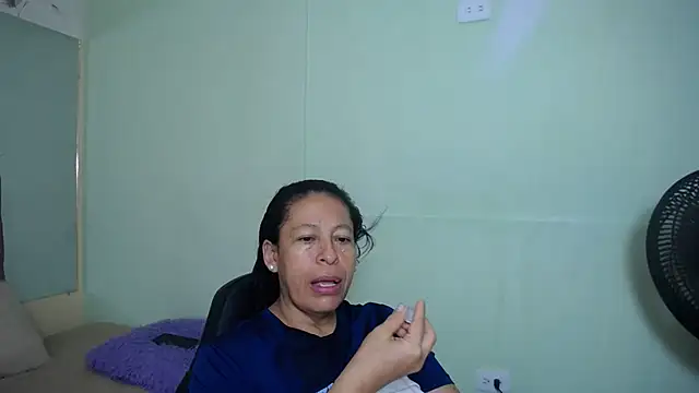 mature martina online show from 02-25-25, 05:19