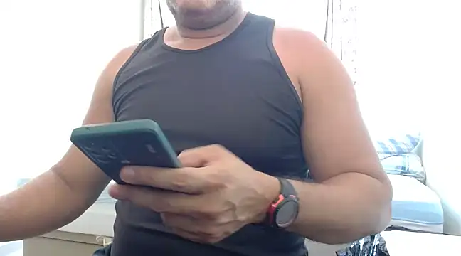 Snapshot of danilostorm7 chatting on 12-16-24, 06:05 danilostorm7 online show from 12-16-24, 06:05