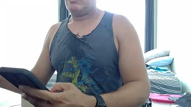 Snapshot of danilostorm7 chatting on 10-16-25, 05:47 danilostorm7 online show from 10-16-25, 05:47