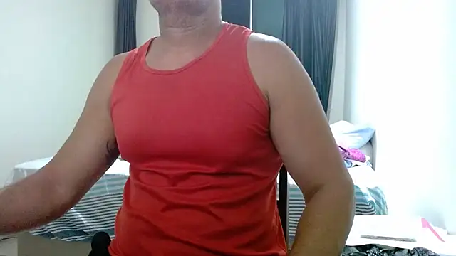 Snapshot of danilostorm7 chatting on 12-13-25, 10:15 danilostorm7 online show from 12-13-25, 10:15