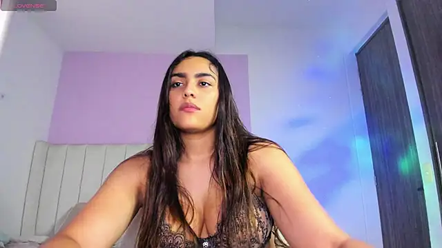 Snapshot of Mhia_palmer chatting on 09-12-25, 11:54 Mhia palmer online show from 09-12-25, 11:54