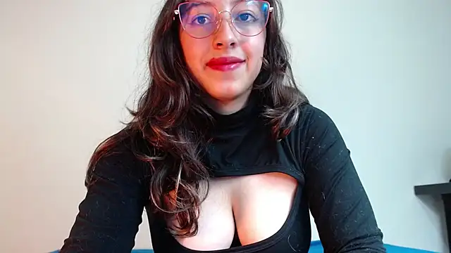 Snapshot of kute_Aliz chatting on 03-12-25, 01:14 kute Aliz online show from 03-12-25, 01:14