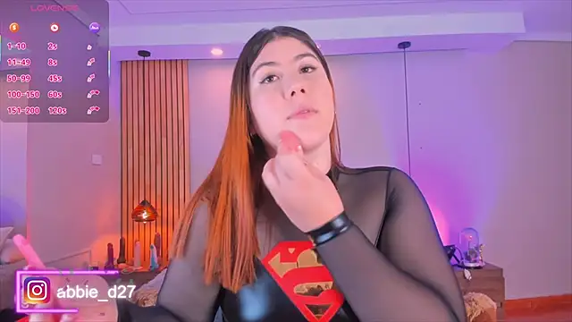 AbbieEdmond online show from 10-15-25, 04:12