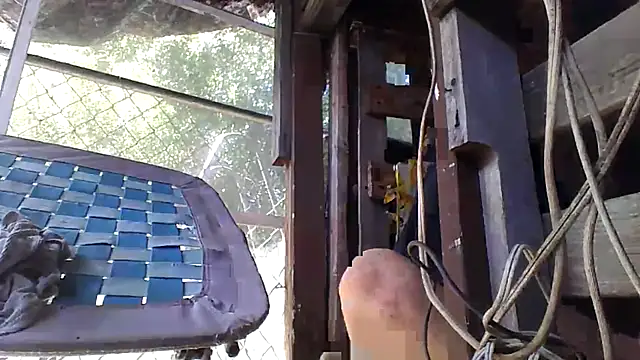 Snapshot of spundarella420 chatting on 10-10-25, 06:29 spundarella420 online show from 10-10-25, 06:29