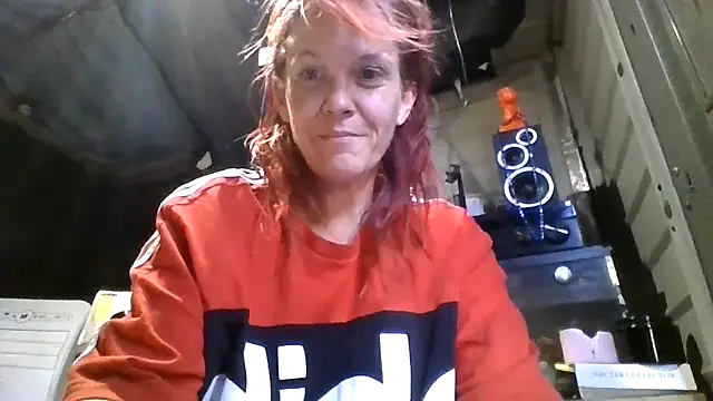 spundarella420 online show from 11-17-25, 04:57