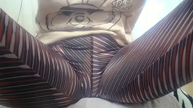 Snapshot of Web_Lady chatting on 02-13-26, 07:37 Web Lady online show from 02-13-26, 07:37