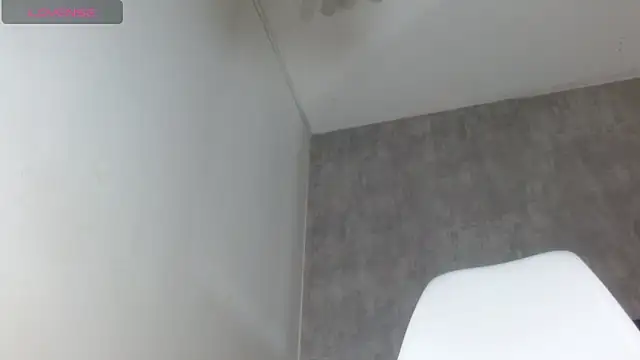 Snapshot of wendy_rivera_ chatting on 02-10-25, 11:46 wendy rivera online show from 02-10-25, 11:46