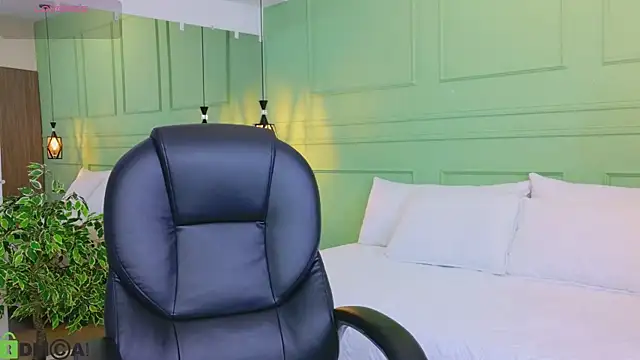 kataliina   online show from 03-31-26, 11:54