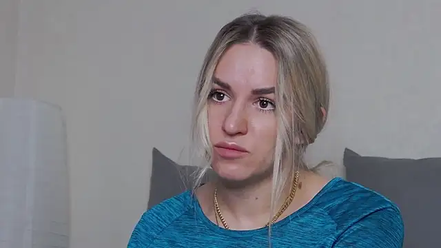 SofiJames online show from 03-17-25, 05:56