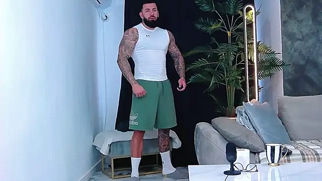 masterkingofmusclee online show from 11-06-25, 08:04