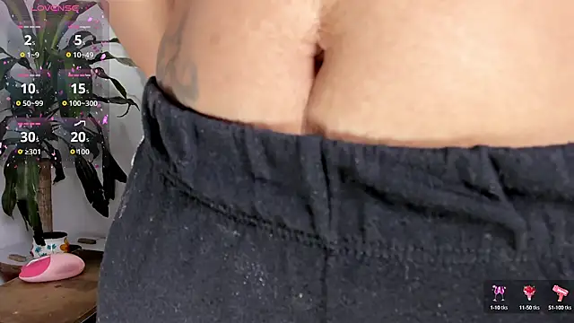 im amber online show from 09-10-25, 01:22