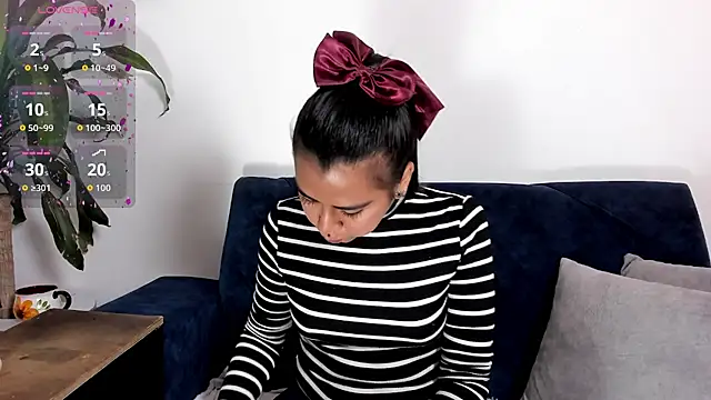 im amber online show from 09-19-25, 01:56