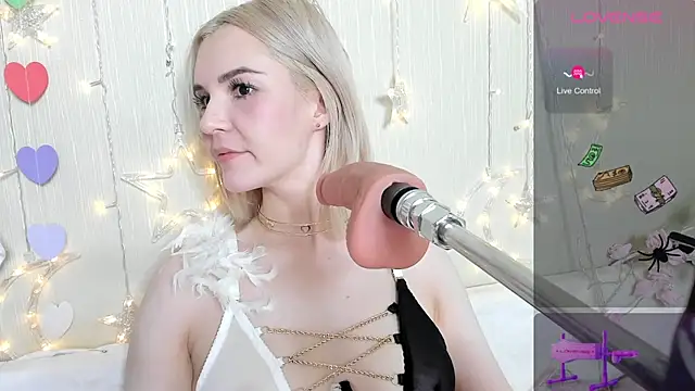 Kaya Devis online show from 11-02-25, 04:37