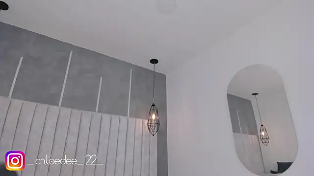 Snapshot of chloe_d chatting on 01-11-25, 04:36 chloe d online show from 01-11-25, 04:36