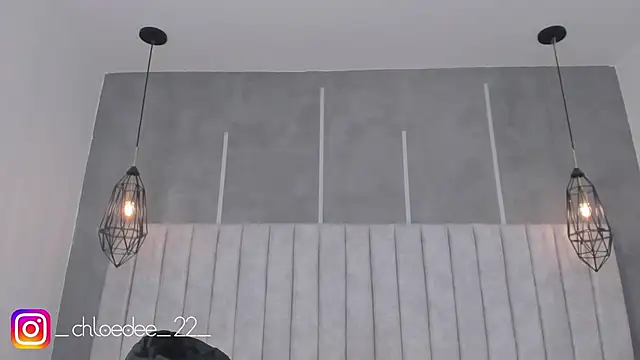 Snapshot of chloe_d chatting on 02-13-25, 10:55 chloe d online show from 02-13-25, 10:55