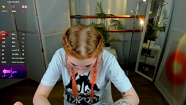 Mira  Blush online show from 01-23-25, 03:05