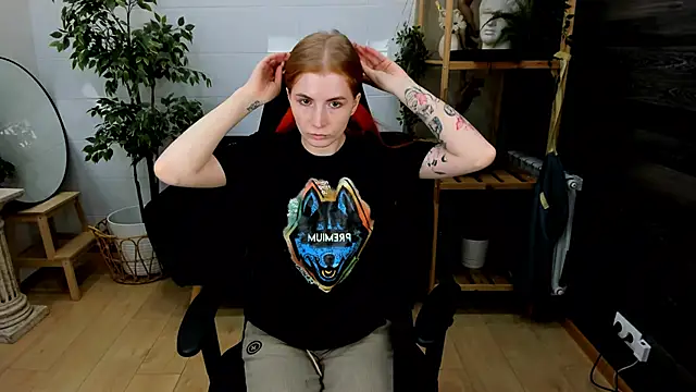 Mira  Blush online show from 02-22-25, 04:29