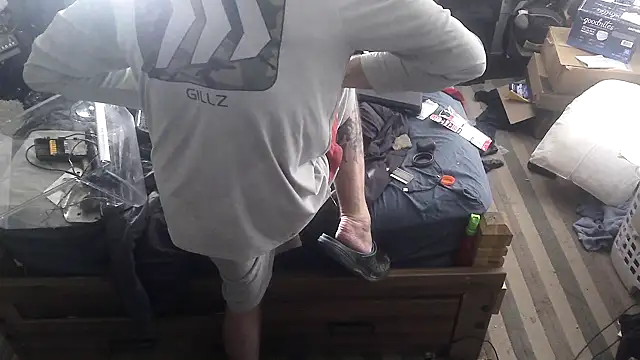 Bi curious86 online show from 04-12-26, 10:26