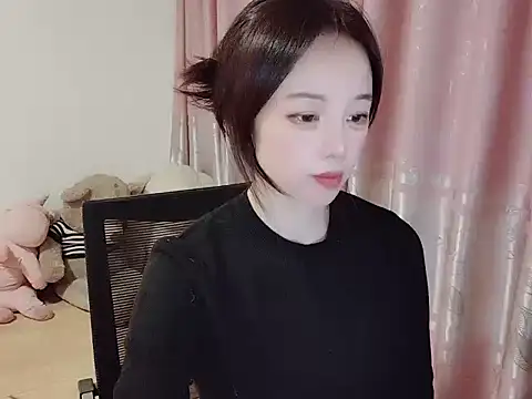 wwcc123 online show from 11-25-25, 01:44