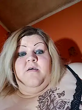 ducicsajsziii online show from 04-08-26, 10:48