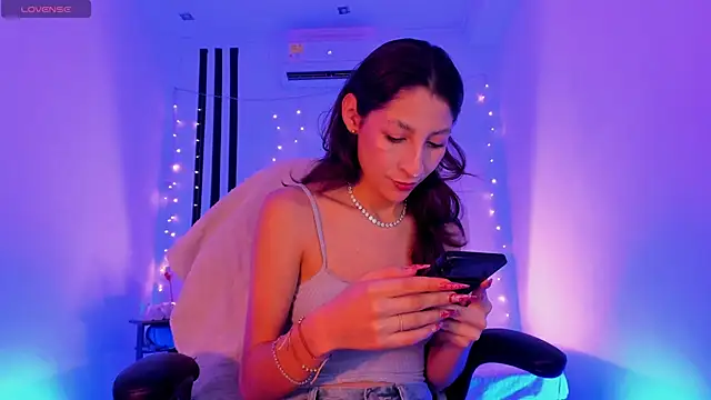 Snapshot of Gorgeous_Team chatting on 02-20-26, 07:36 Gorgeous Team online show from 02-20-26, 07:36