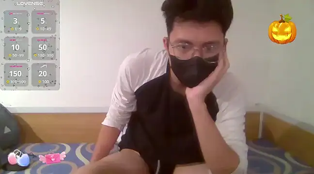 Gwencloudy online show from 12-30-24, 08:21