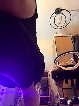 sofiah  online show from 12-02-25, 05:19