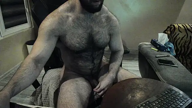 Hugealphabeast online show from 12-25-24, 03:17