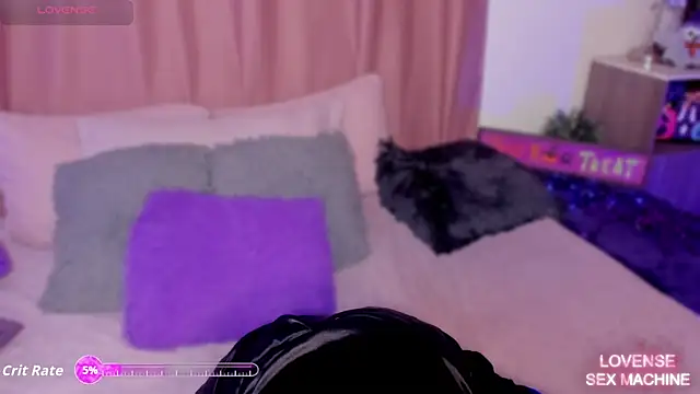 Snapshot of DianaBrownXX chatting on 10-31-25, 03:51 DianaBrownXX online show from 10-31-25, 03:51