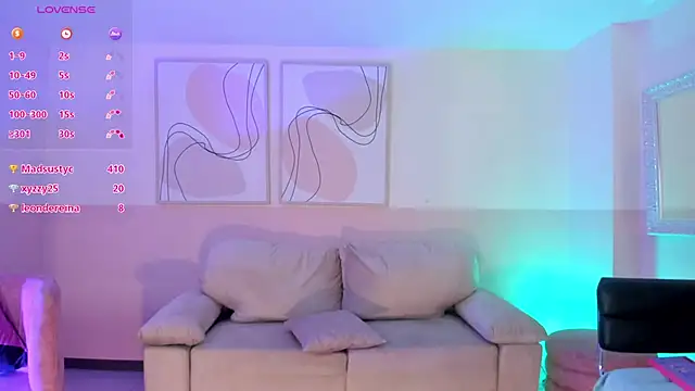 AlessiaCorleone  online show from 01-25-25, 02:47