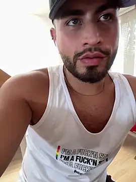 Juan Castano online show from 01-28-25, 07:21