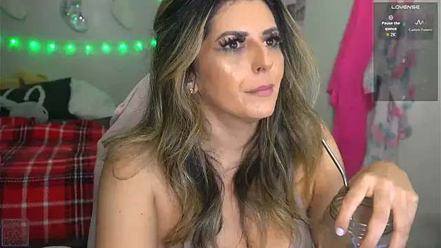 Snapshot of K4Li3Rxyzz chatting on 01-07-26, 06:10 K4Li3Rxyzz online show from 01-07-26, 06:10