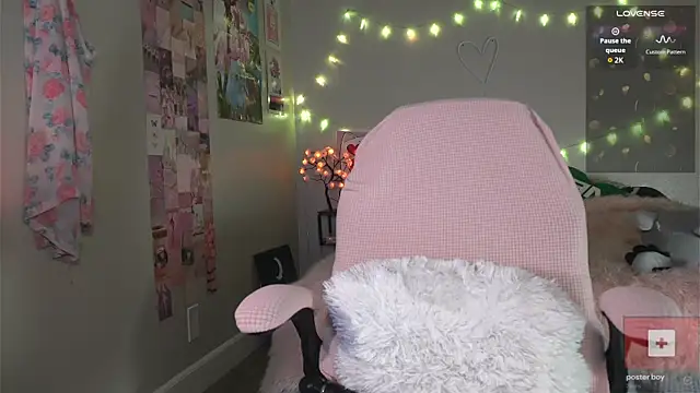 Snapshot of K4Li3Rxyzz chatting on 03-02-26, 09:21 K4Li3Rxyzz online show from 03-02-26, 09:21