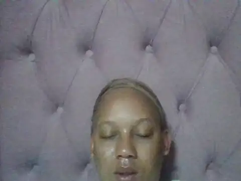 ShooingBunch online show from 10-09-25, 02:31