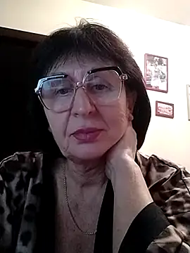 AlbinaXPretty online show from 12-29-24, 05:01