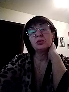 AlbinaXPretty online show from 01-05-25, 03:32