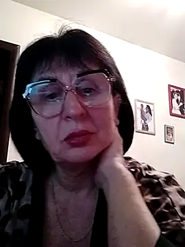 AlbinaXPretty online show from 01-12-25, 07:42