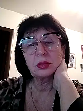 AlbinaXPretty online show from 01-13-25, 09:09