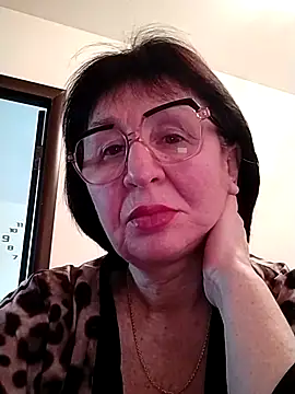 AlbinaXPretty online show from 02-23-25, 09:22