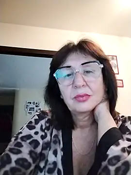 AlbinaXPretty online show from 10-04-25, 09:29