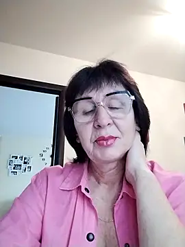 AlbinaXPretty online show from 12-19-25, 09:16