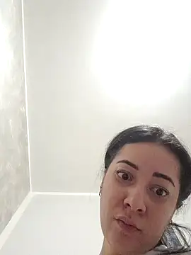 Snapshot of Tatavogliosa89 chatting on 12-20-24, 04:46 Tatavogliosa89 online show from 12-20-24, 04:46