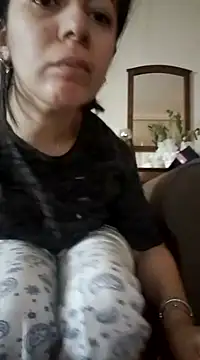 Snapshot of Tatavogliosa89 chatting on 01-13-25, 08:37 Tatavogliosa89 online show from 01-13-25, 08:37