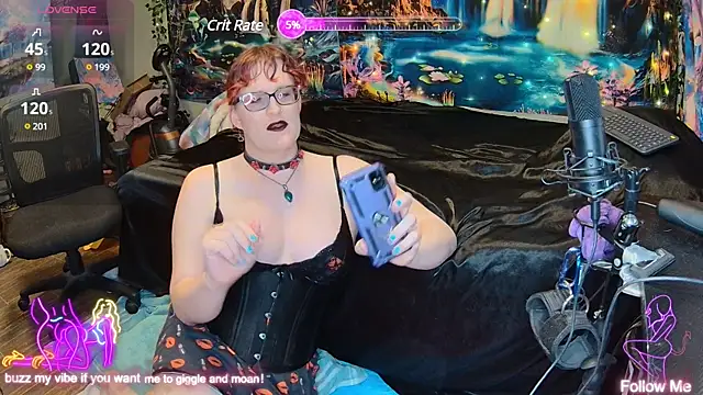 Snapshot of Faye_Wilde chatting on 03-10-25, 05:00 Faye Wilde online show from 03-10-25, 05:00