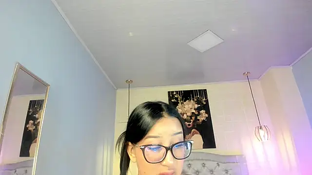 ayshel   online show from 01-08-25, 04:34
