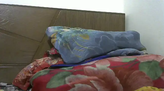 shekira99 online show from 02-19-25, 07:59